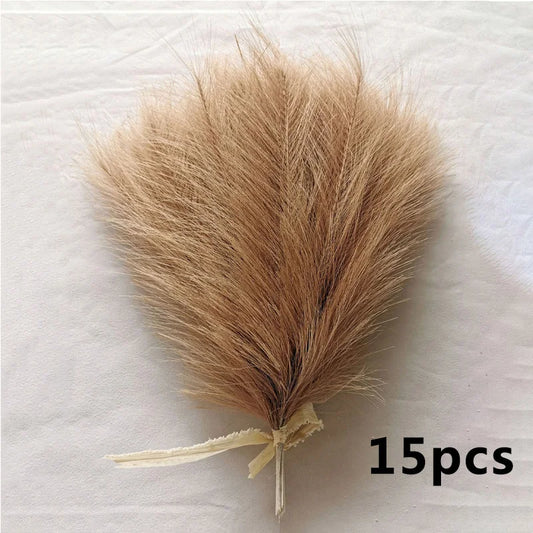 Artificial Pampas Grass Décor Set